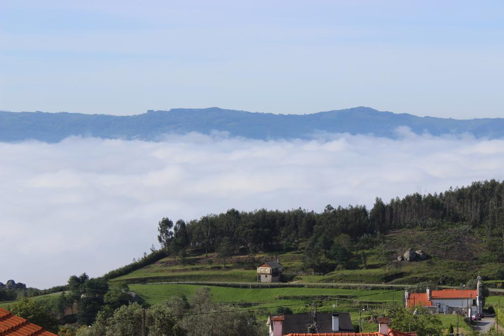 阿尔库什迪瓦尔德维什 Casas Da Li旅馆 外观 照片